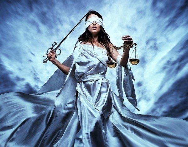 Богиня правосудия Фемида