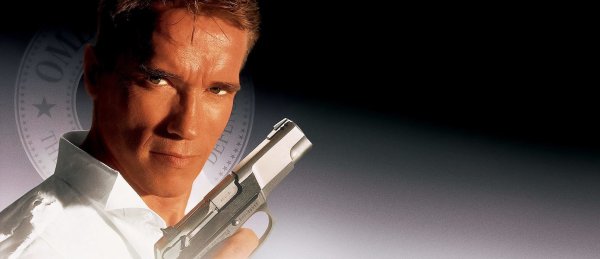 Правдивая ложь 1994 Blu-ray обложка