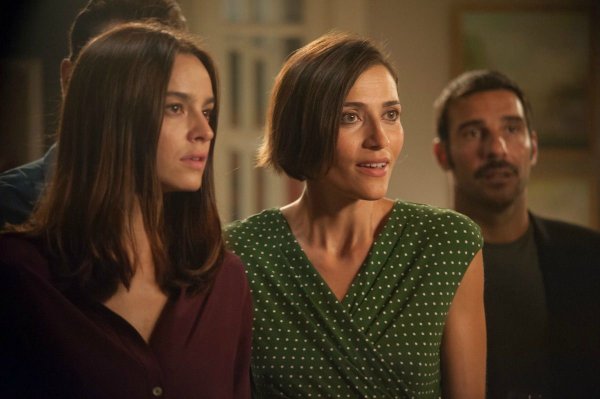 Альба Рорвахер идеальные незнакомцы