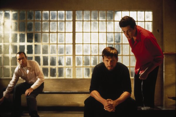 Подозрительные лица 1995 Постер