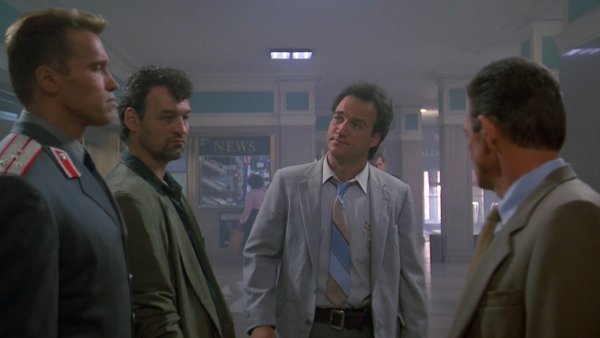 Уолтер Хилл красная жара