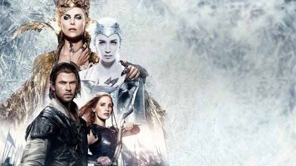 Эмили Блант Белоснежка и охотник 2