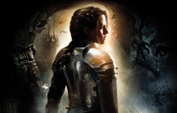 Крис Хемсворт Король Артур