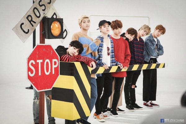 Обои БТС boy with Luv