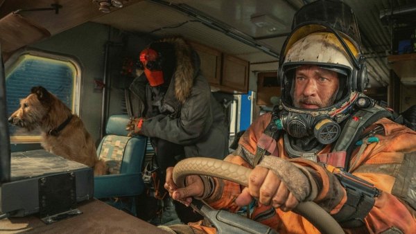 Финч (2021) Finch