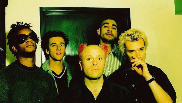 Группа the Prodigy 1990