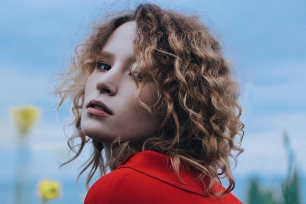 Монеточка певица обложка