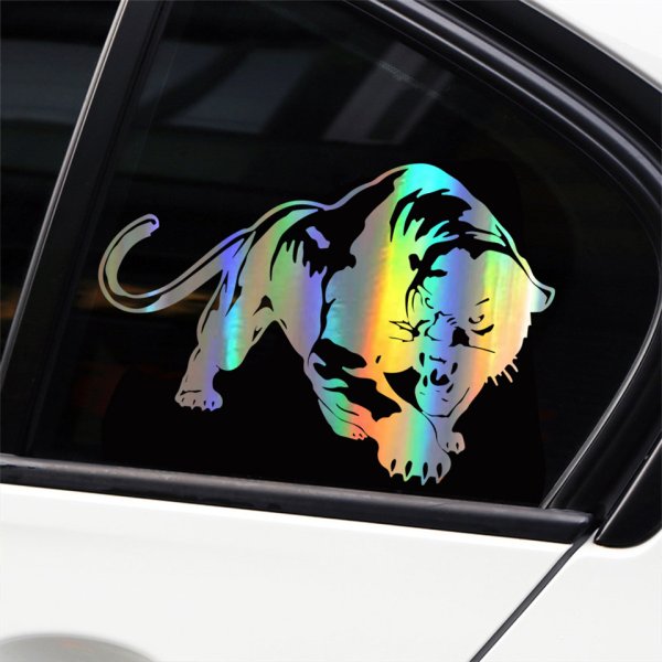 Наклейка на автомобиль