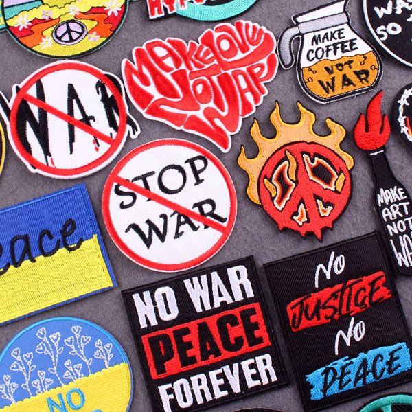 Наклейки на ткань детские