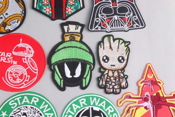 Спортивные наклейки на одежду