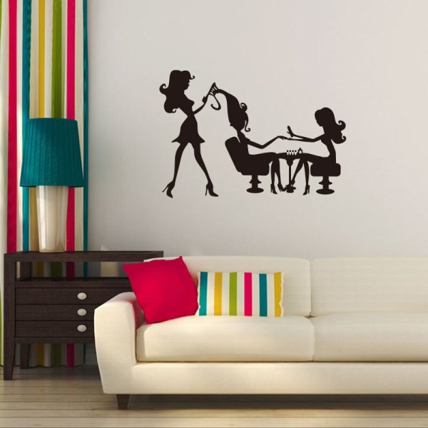 Наклейка на стену горизонтальная