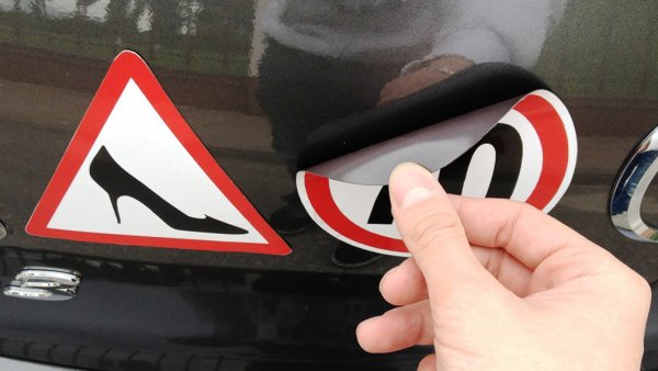 Знак в машину