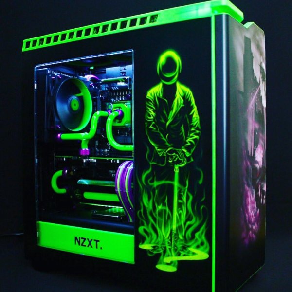 Системный блок Razer с подсветкой