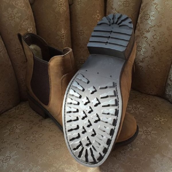 Противоскользящие наклейки на подошву