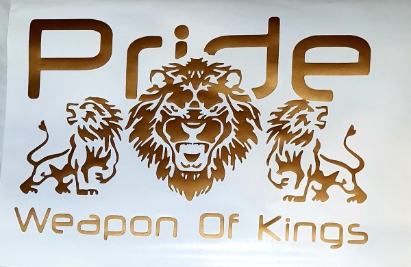 Лев с короной Прайд