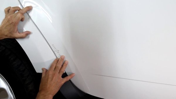 Защитная плёнка на арки Renault Duster