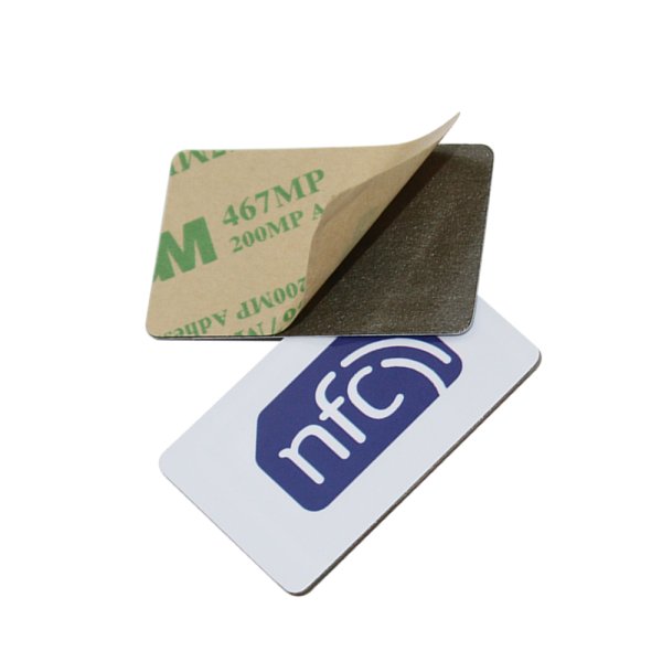 NFC метка наклейка