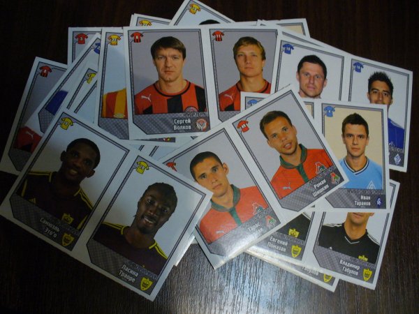 Наклейки Панини футбол евро 2020