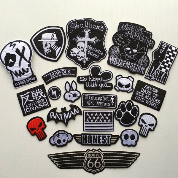 Наклейки на куртку