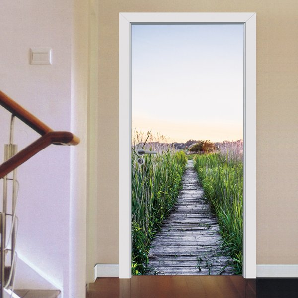 Креативные наклейки на двери