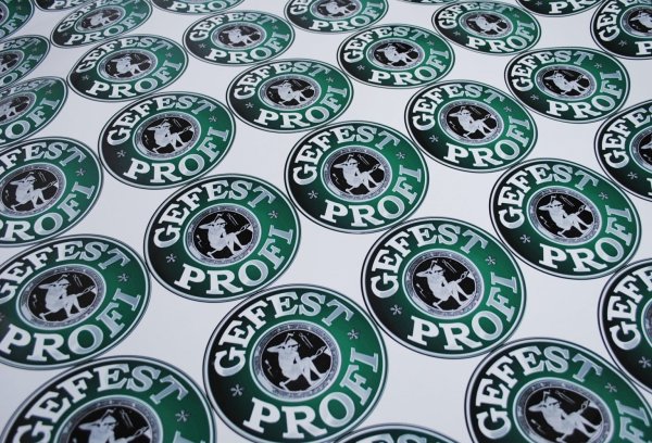 Фирменные наклейки