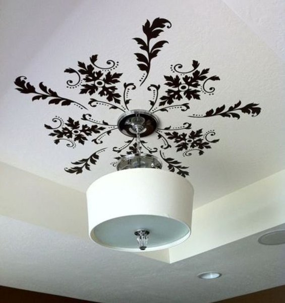 Наклейка на потолок под люстру