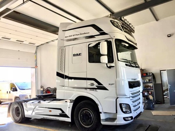 DAF XF наклейки