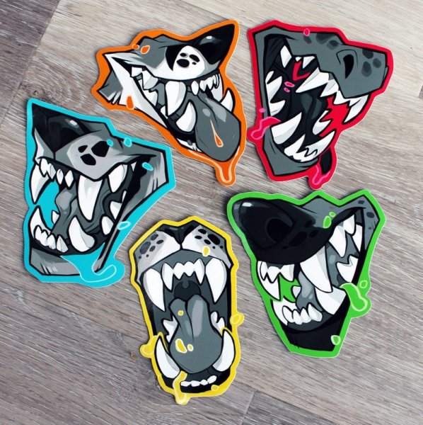 Ночная фурия наклейка на авто