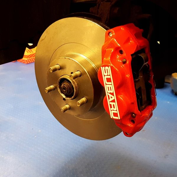 Наклейки Брембо на суппорта