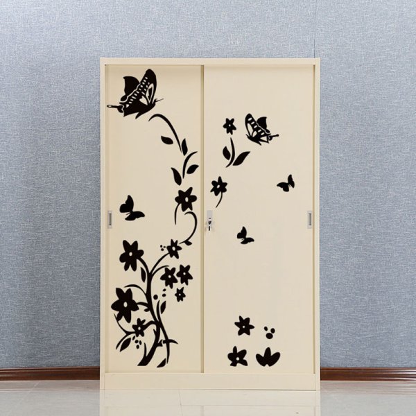 Мебель с бабочками