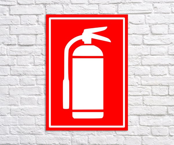 Знак огнетушитель f04 100х100