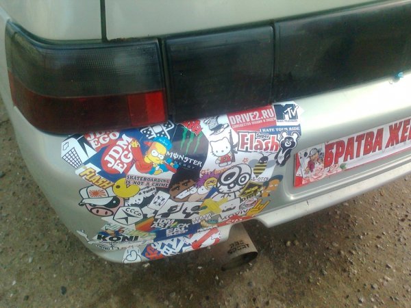 Наклейки на бампер автомобиля скрыть трещину