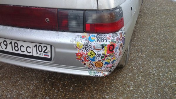 Наклейки на бампер