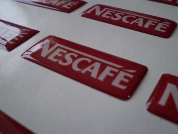 Выпуклые наклейки с логотипом