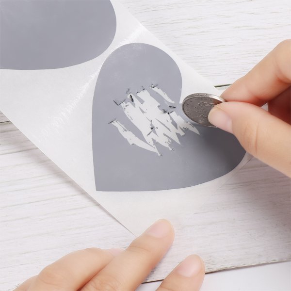 Наклейка со скретч-слоем