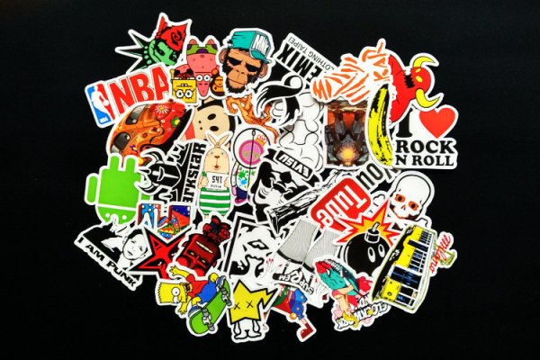 Наклейки на телефон