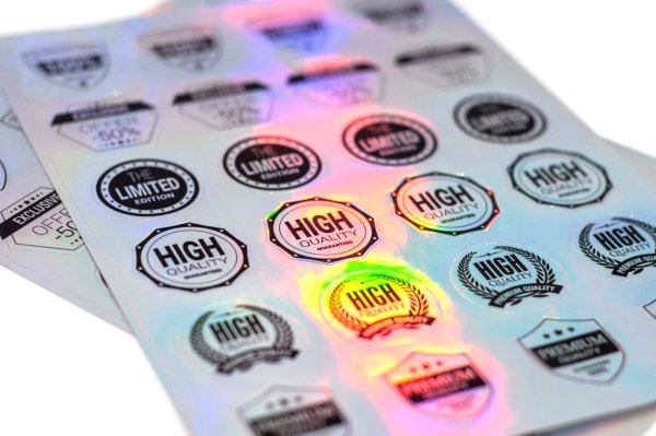 Водостойкие наклейки