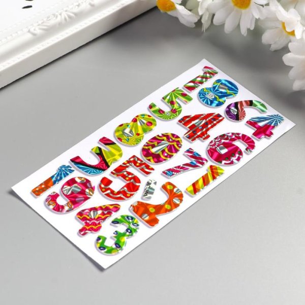 Наклейки пластмассовые