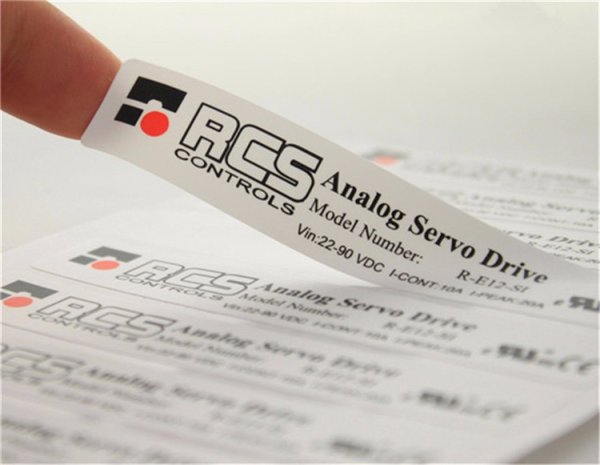 Фирменные наклейки