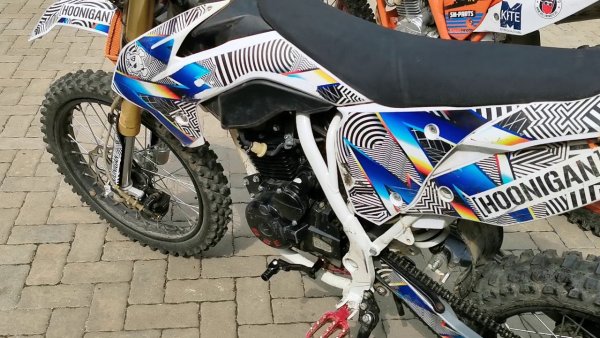 Эндуро BSE z10