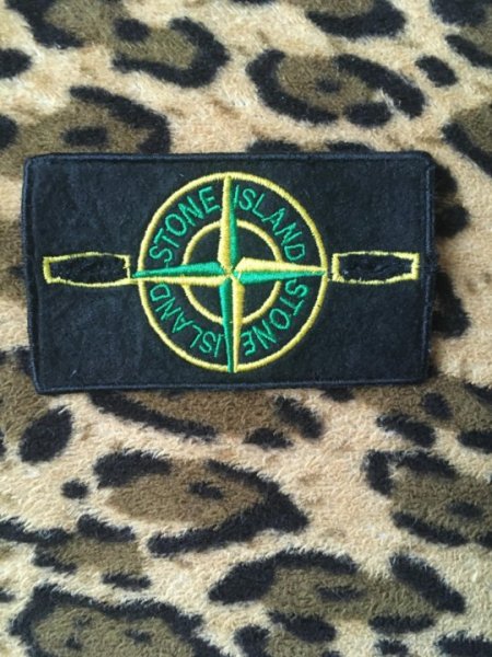 Наклейка стон Айленд