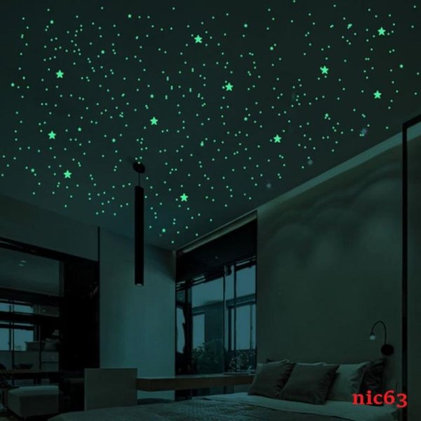 Светящиеся звездочки на потолок