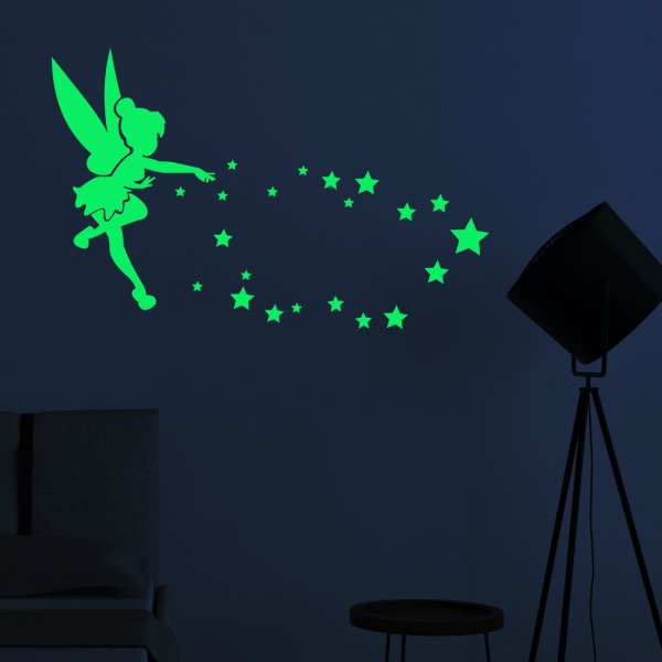 Светящиеся наклейки на стену