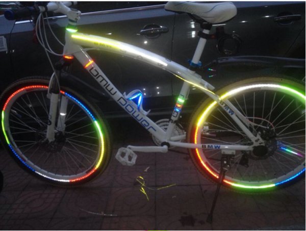 Светоотражающая пленка на велосипед