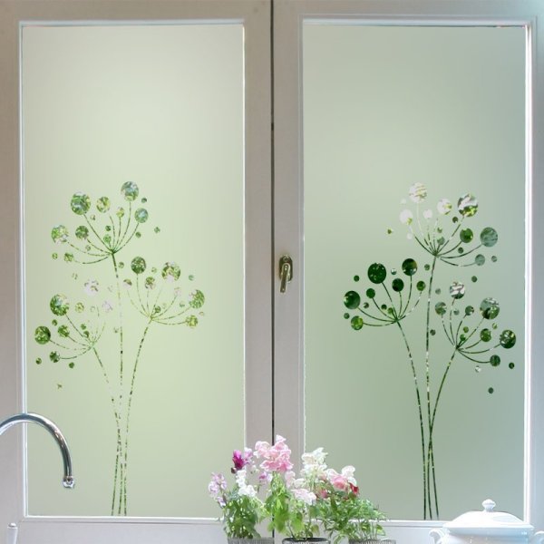 Украшение стеклянной двери