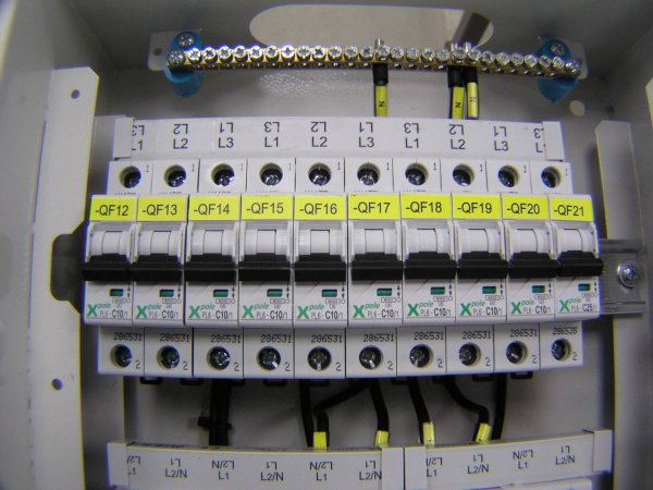Маркировка автоматов в электрощитке