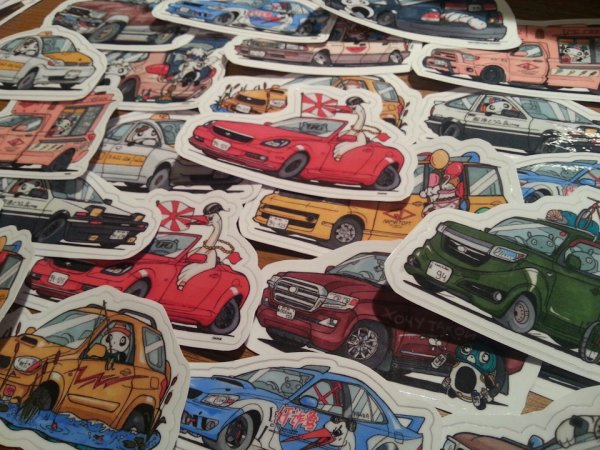 Наклейка на автомобиль