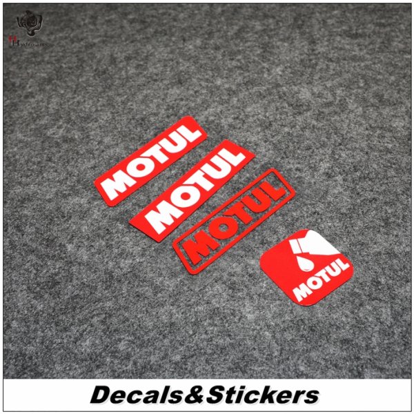 Motul надпись