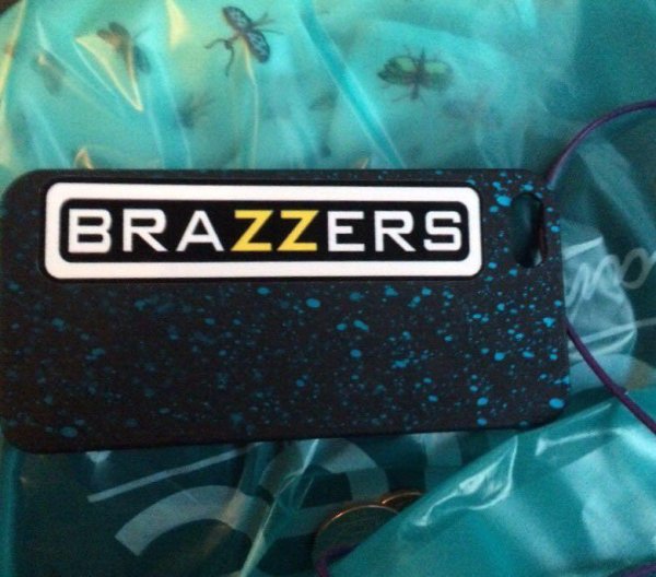 Наклейки юраззезс на машину