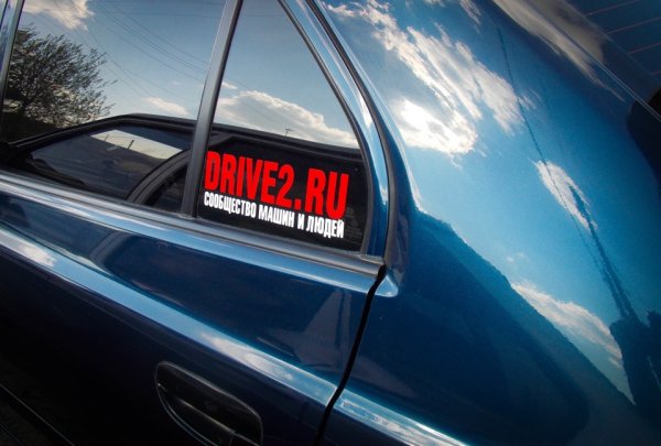 Drive наклейка